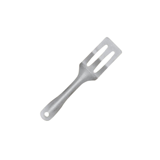 Miljøvennlig Lil Flippa stekespade i rustfritt stål – holdbar og giftfri kjøkkenredskap laget for å vare i generasjoner.