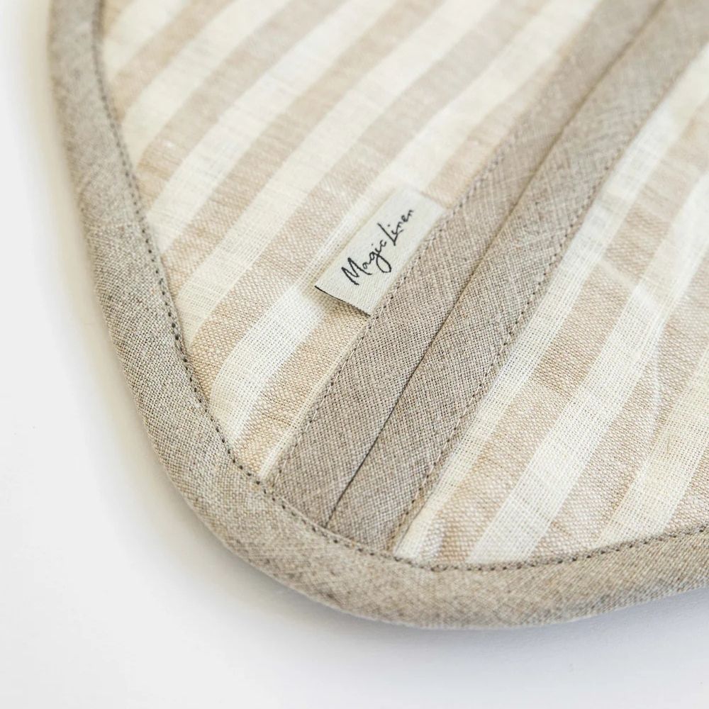 Nærbilde av MagicLinen gryteklut i 100 % lin som viser detaljert tekstur og vev av stoffet.
