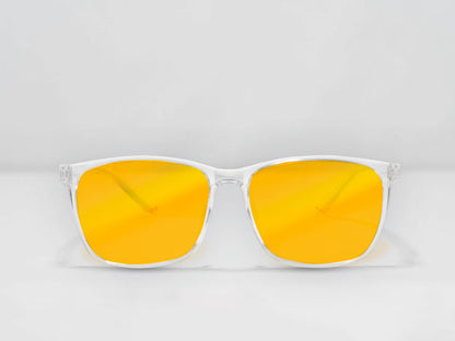 Ocushield Parker blålysbriller med klar innfatning og oransje glass, avbildet på hvit bakgrunn