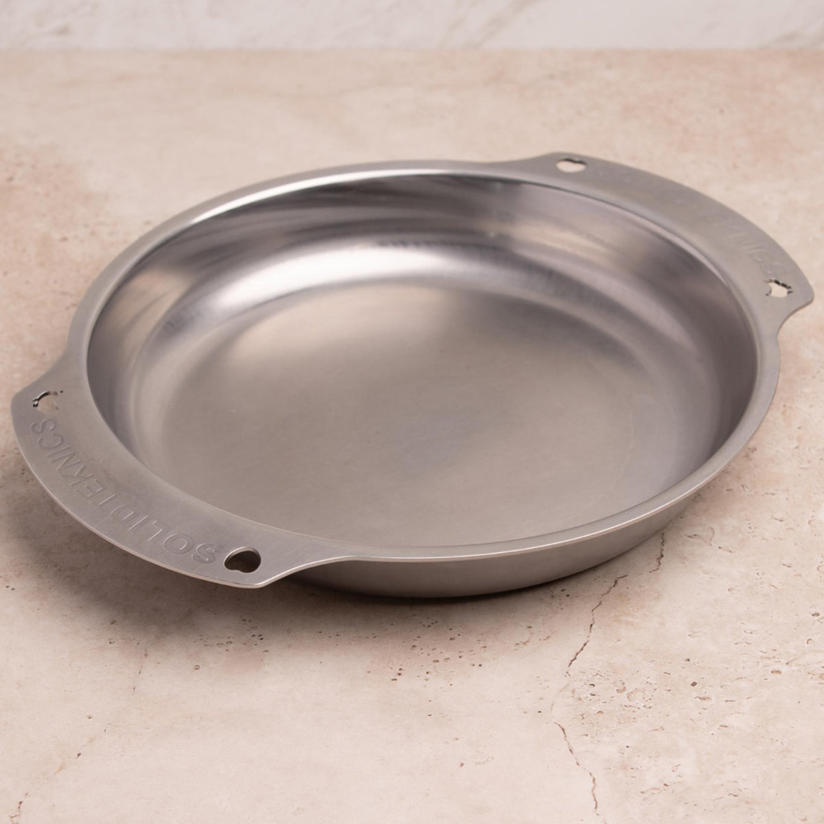 Solidteknics nöni 26 cm ovn-til-bord-panne i nikkelfritt rustfritt stål uten belegg og PFAS