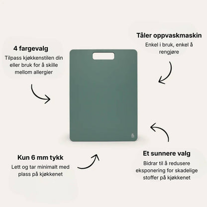 Wood fibre skjærefjøl i fargen Eucalyptus med illustrerte produktfordeler som 6 mm tykkelse, tåler oppvaskmaskin og flere fargevalg.